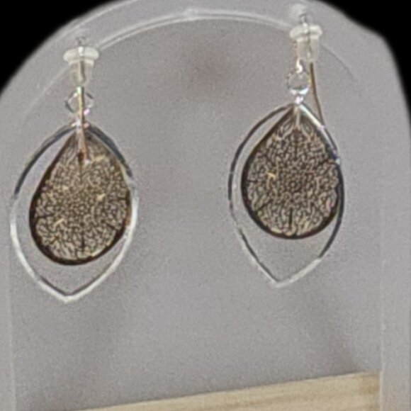 Hand-hammered Delicate Gold-Silver Filagree Open, Spinner Teardrop Earrings - Picture 11 of 15